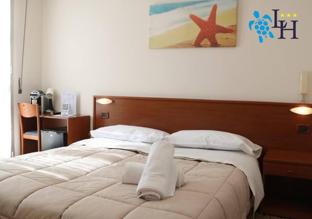 Hotel Lora Rda Luxury 보르디게라 외부 사진
