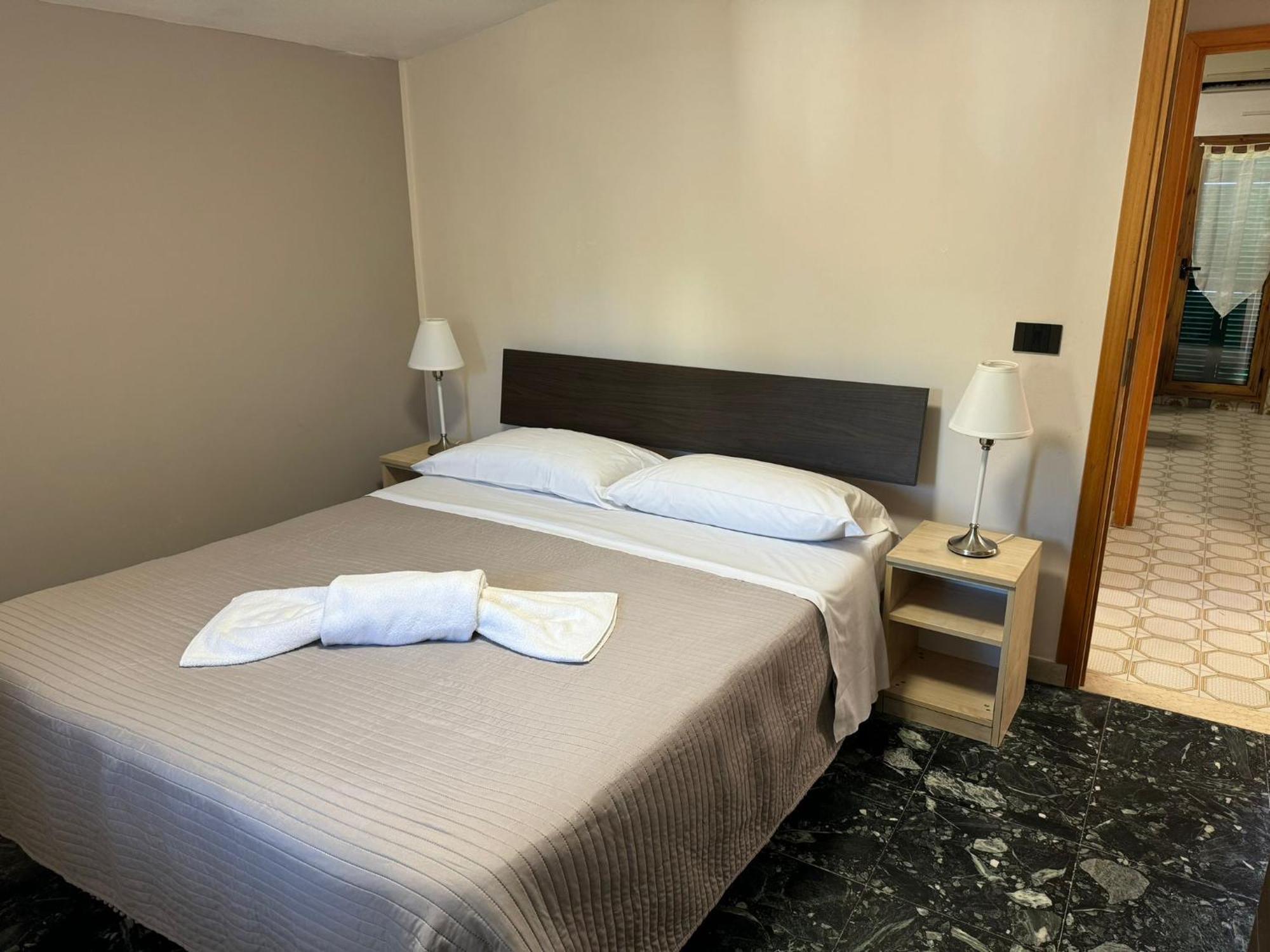 Hotel Lora Rda Luxury 보르디게라 외부 사진